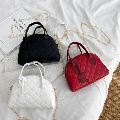 China High quality designer famous fashion shell cross mini latest - body lady bags hook bags women handbag for sale