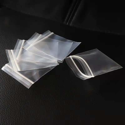 China Transparent Plastic Zipper Bag with Custom Logo and Packaging Printing 1-12 Colors for sale