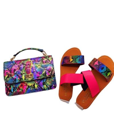 China 2021 New Arrival Fashion Lady's Slippers and Matching Bag Purse Set Snake Printing Handbag and Sandal for sale