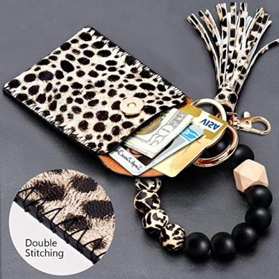 China Hotel and Resort Chain Bracelet Key Bracelet, Beaded Key Ring Silicone Bracelet with Card Wallet, Keychain Elastic Bracelet for Women for sale