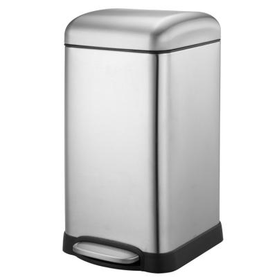 China 410/430SS+PP Sustainable Chrome Pedal Square Iron Trash Can for sale