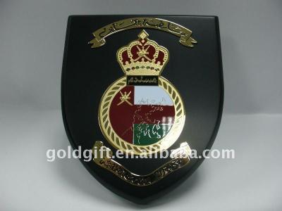 China Custom China UAE Award Shield Oman Wooden Shield With Customer Logo for sale