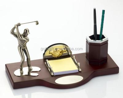 China Europe Global Corporate Gift Set Wooden Desktop Decoration Gifts Souvenirs for sale