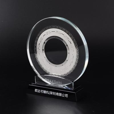 China Europe Custom Design Trophy Good Quality Crystal With Black Base Sales Awards Glass Crystal Award Souvenir Gift For Company for sale