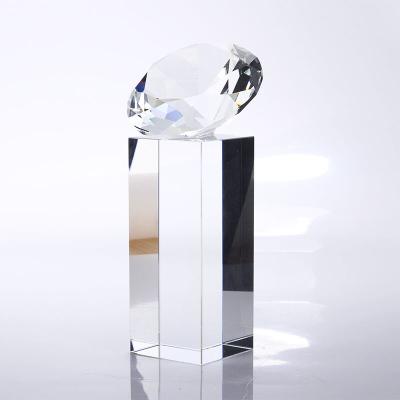 China Hot Europe Logo Engraved Crystal Diamond K9 Award Trophy For VIP Customer for sale