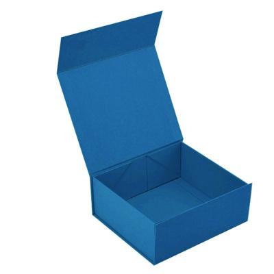 China Recyclable Cosmetic Magnetic Lid Cardboard Folding Kraft Paper Packaging Gift Box for sale