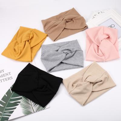 China Fashion Ready to Ship 2022 Winter New Knitted Headband Cotton Polyester Hair Accessory Yoga Makeup Ribbed Widened Headbands For Women for sale