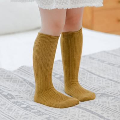 China 2021 Custom Cotton Baby Kids Socks 3-12 Years Unisex Girls Boys Cute Breathable Cute Solid Knee Sports Football Long Knitted Socks for sale