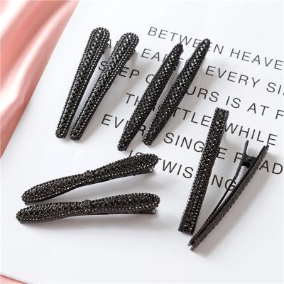 China 2022 new fashion hot sale product hair clips set for women girls fashion black non slip hair clips for sale