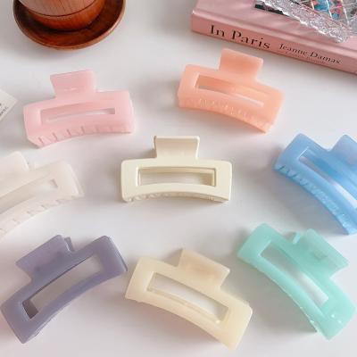 China 2021 fashion new arrivals big Korean hair accessories solid color acetate claw hair clip oversized hair claw clip for sale