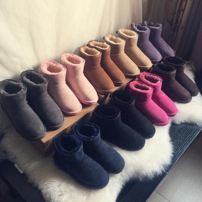 China Factory Direct Wholesale Fashion Trend Winter High Quality Snow Boots Snow Boots Women Shoes 2021 Wholesale Snow Boots for sale