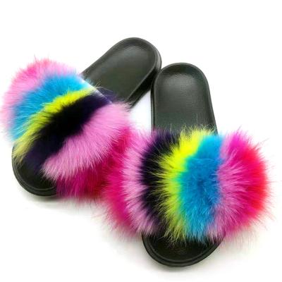 China Fashion Trend Wholesale 1 Pair Fashion Logo Real Fox Fluffy Raccoon Fluffy Women's Fur Slide Slippers Custom Made for sale