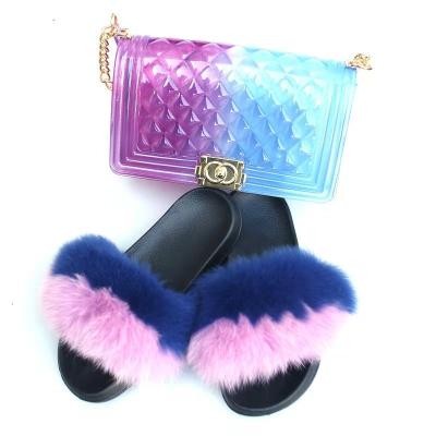 China Fashion trend raccoon hair and fox hair fur slippers and purse sets high quality genuine fur slipper setfur slides and pure matching for sale