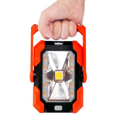 China Hot Selling Sports Stadiums Multi Function 4 In 1 Design Warning Light Led Solar Portable Work Light for sale