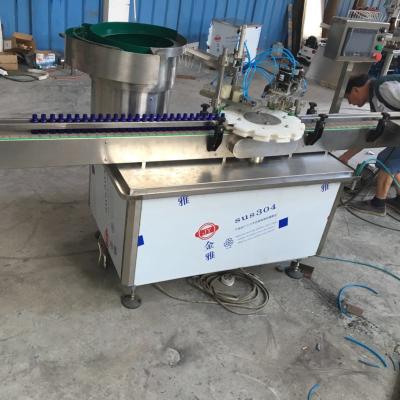 China CLOTHING Automatic Screw Cap Machine For Pump Caps for sale