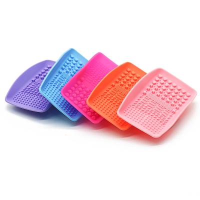 China Wholesale Eco-friendly Makeup Tools Popular Beauty Protective Wash Scrubber Silicone Makeup Brush Cleaner Cosmetic Mat for sale