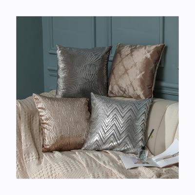 China High Quality Portable Cushion Cover Velvet Pillow Covers Home Decorative Pillow Gold Stamping Soft Velvet Cushion Cover 18 x 18 inch for sale