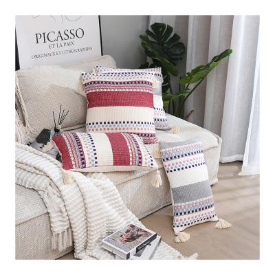 China Wholesale Boho Tile Case Wearable Decorative Jacquard Yarn-Dyed Throw Pillow Cover Handmade with Tassel Bohemian Farmhous for sale