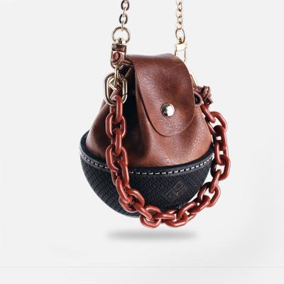 China 2021 High Quality Western Cross - Body Purse Women Handbags Small Leather Sling Light Cross - Body Handbags for sale