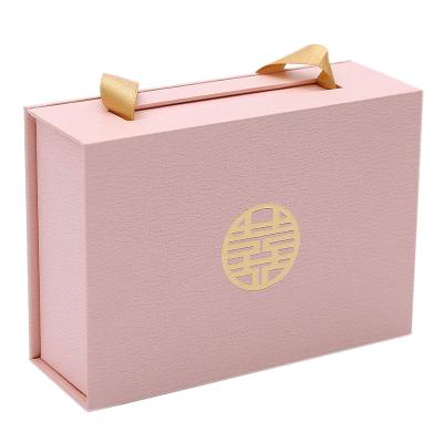 China Handmade Custom Luxury Private Label Jewelry Packaging Pink Shipping Cardboard Gift Box With Ribbon for sale