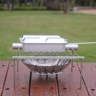 China Factory Wholesale Easily Assembled Mini Folding BBQ Grill Table for sale