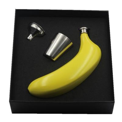 China Food Grade 18/8 Stainless Steel 5 Ounce Traditional Banana Hip Flask with Funnel and Two Cups for sale