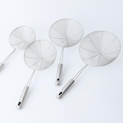 China Viable Wholesale High Quality Long Handle Strainer Filter Plastic Colander Stainless Steel Handle for sale