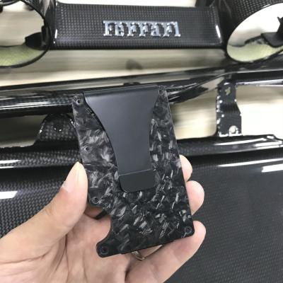 China Mini cartera forjada durable del titular de la tarjeta de crédito de la fibra de carbono con el bloque del RFID en venta