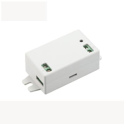 China Desktop Power Supply 6w 12V 24V DC LED Power Supply Switch Adapter Power Supply for sale