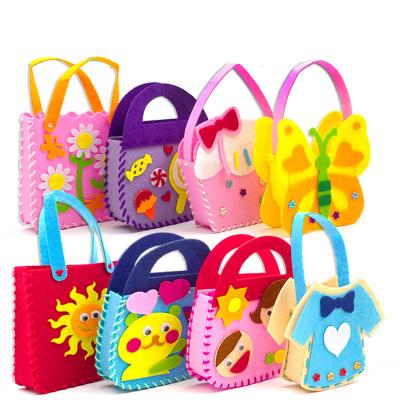 China Creative DIY Non-Woven Fabric DIY Craft Bags Handmade Sewing Toys For Kids for sale