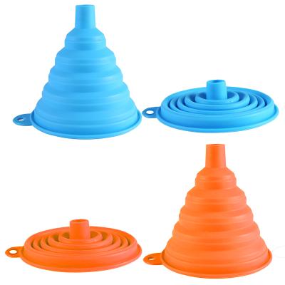 China Large Mouth Viable Wide Liquid Collapsible Transfer Silicone Collapsible Kitchen Funnel For Bottle Food for sale