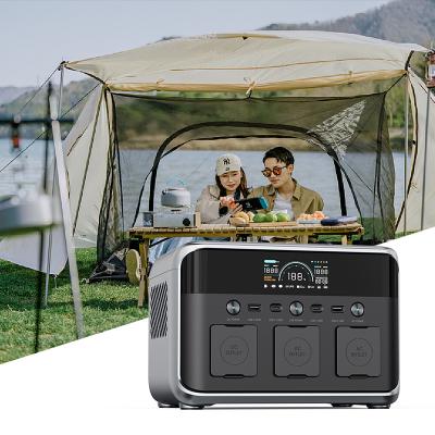 Chine L'alimentation solaire portable de 600 W avec plusieurs ports de charge et lumière LED pour le week-end de camping à vendre