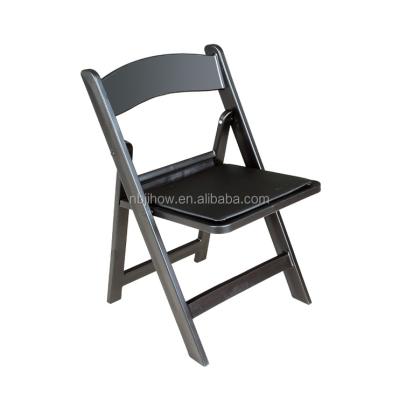 China Traditional PP Folding Chair For Outdoor Wedding Party for sale