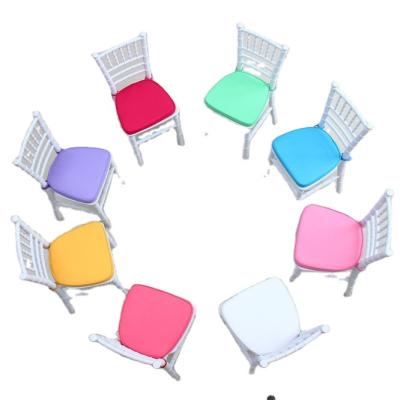 China 2021 new color kids chiavari chair UV-resistant resin pp material for party contract for sale