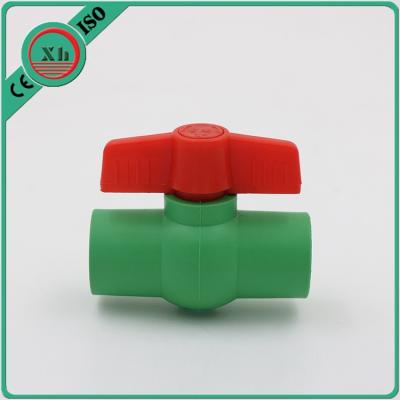 China Multipurpose Plastic Ball Valves And Fittings Smooth Internal Surface for sale