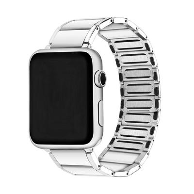 China Low MOQ Replacement Strap Magnetic Wristband Bands Compatible For Apple Watch Series 44mm Buckle Wristbands Strap for sale