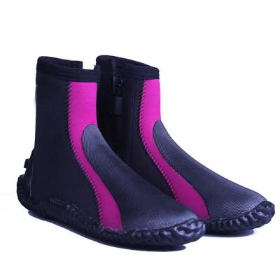 China Lightweight Waterproof Surfing Warm Diving Socks / Boots / Shoes 5mm Neoprene for sale