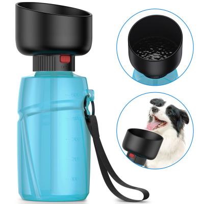 China Viable Portable Squeeze Pet Cat Outdoor Drinking Bottle Going Out Of Bowl 500ml Dog Feeding Drinking Cup And Drinking Bottle for sale