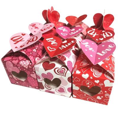 China Custom Folding Recyclable Cardboard Valentine's Day Christmas Eve Heart Shaped Gift Box for sale