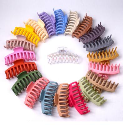 China Multifunctional hair accessories factory wholesale colorful plastic hair clips bathe custom cheap acrylic hair accessories claw hair clips for sale