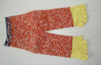 Chine Le jaune + cinq confortables rouges bottent les chaussettes avec la pointe du pied, chaussettes chaudes de dames pour le printemps/automne à vendre