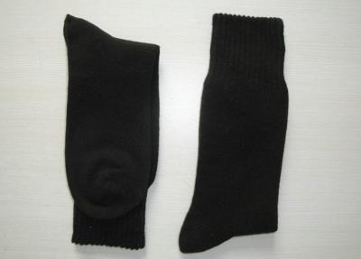 China Winter Cotton Mens Work Socks , Hue Breathable Mens Crew Socks Europe for sale