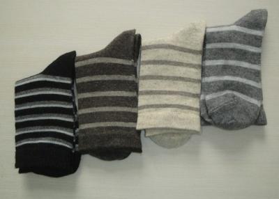 Chine Chaussettes rayées minces adaptées aux besoins du client de laine, chaussettes de laine d'alpaga de Merino pour des enfants à vendre