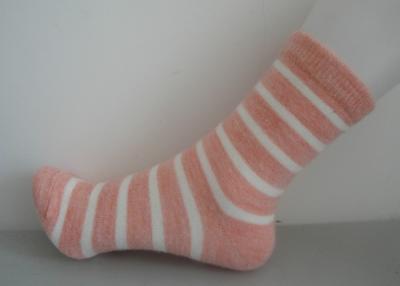 China Warm Fashion Striped Wool Socks  ,  Pink  /  Blue Sport Wool Crew Socks for sale