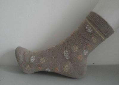 Chine 22CM - 29CM ont adapté les chaussettes d'ouate tricotées par jacquard avec l'automne/hiver de lien de main à vendre