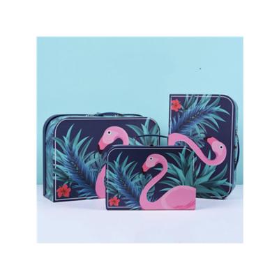 China Biodegradable Luxury Flamingo Birthday Gift Box Carry Case Cardboard Boxes Christmas Paper Packaging Box for sale