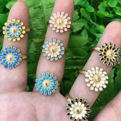 China Fashion TRENDY Summer Daisy Flower Open Rings Colorful Gold Plated Adjustable Index Finger Rings For Women for sale