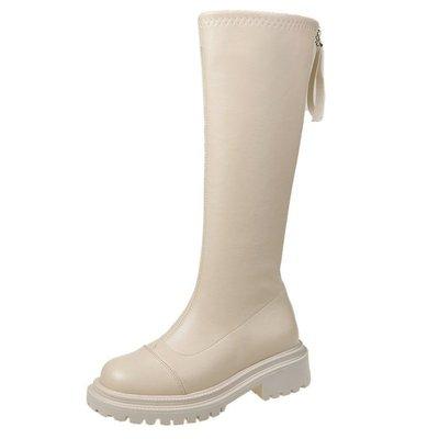 China New winter ladies pleasant quality flat round white flat women's boots of mid-height high boots for sale