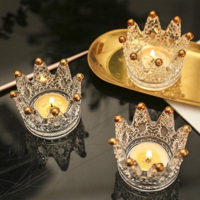 China Wholesale Hot Sale Gold Painted Gold Painted Wreath Hotel/Festival Decoration/Home Bars Scented Candle Holders Tea Light Stand Candlestick Glass Holder for sale