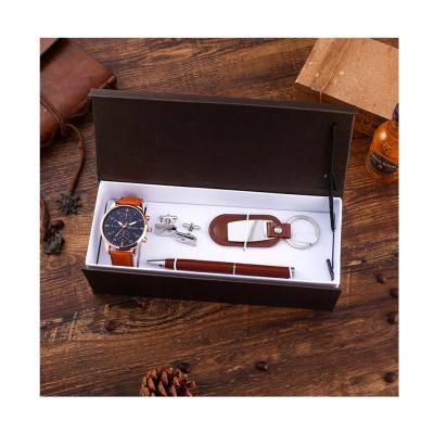 China Hotel and Resort Gift Set Wholesale 2022 Hot Selling Branded Christmas Men Gift Set Custom Luxury Key Chain Cufflinks Quartz Watch Pen 4pcs/set for sale